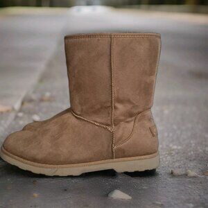 Makalu Ani Winter Weather Gray Faux Fur Lined Pull On Boots Women's Size 10